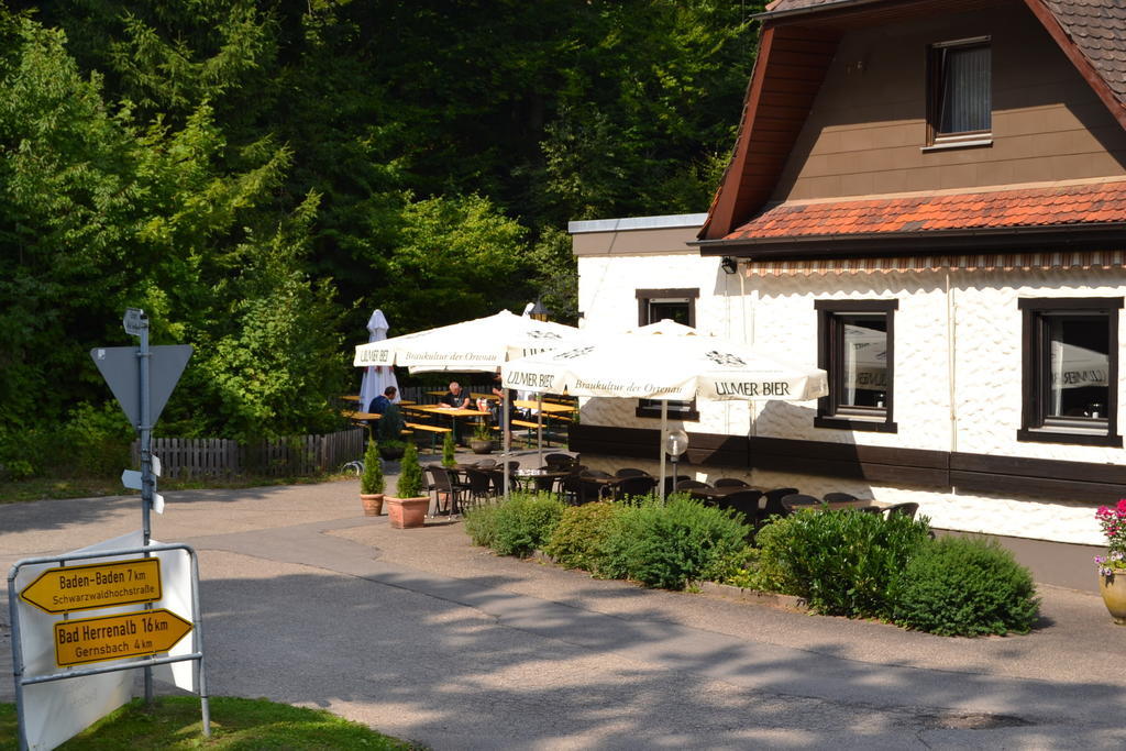 Nachtigall Hotel Гернсбах Екстериор снимка